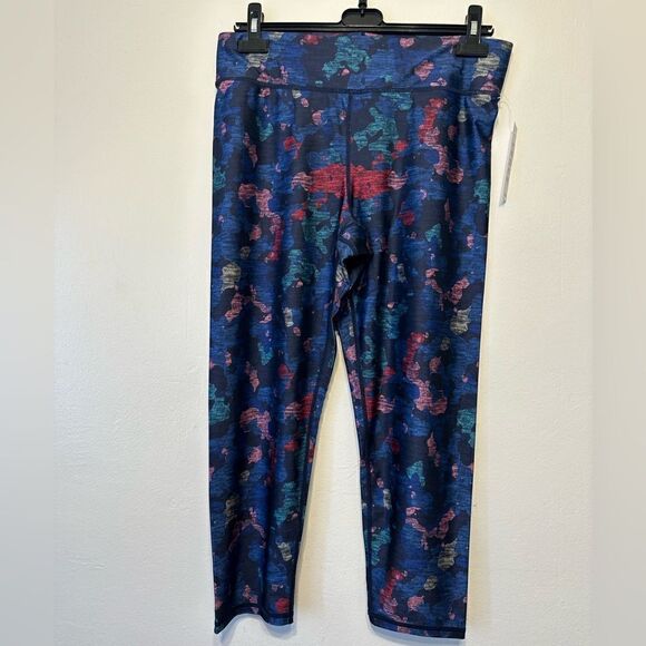 Terez 3” tall band glitter capri elastic banded waist size XL, NWT - Picture 6 of 9